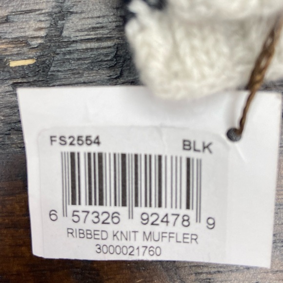 Coach NWT Black Wool Cashmere Blend Scarf Unisex RIBBED KNIT MUFFLER - Picture 3 of 6